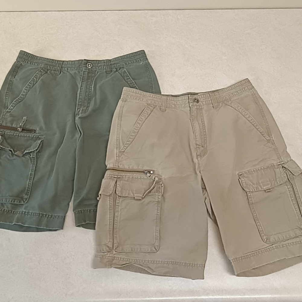 2 Columbia Cargo Shorts Bundle